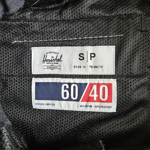 NWT!!!‎ Herschel Ashland Shorts Men's Cotton Blend Built-In Belted, Size Small - Picture 5 of 8